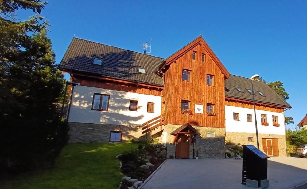 Penzion Jizerska Malina Bedrichov  Luaran gambar